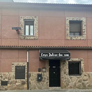  Séjour chez l'habitant Casa Julian-inn